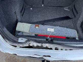 Seat Ibiza ST 1.0 EcoTSI Style Connect BJ 2016 206.333 KM picture 14