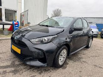 Avarii autoturisme Toyota Yaris 1.5 AUTOMAAT Hybrid Active BJ 2021 80.589 KM 2021/4