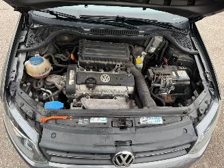 Volkswagen Polo 1.4-16V Comfortline BJ 2010 234.133 KM picture 7