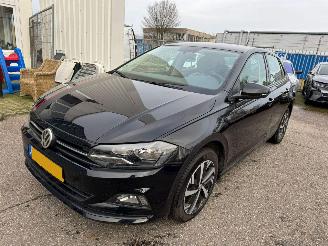 Damaged car Volkswagen Polo 1.0 TSI Beats BJ 2018 123.612  KM 2018/6