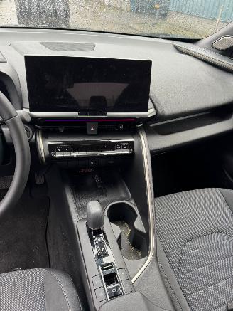 Toyota CH-R 2.0 AUTOMAAT Plug-in Hybrid 220 Executive BJ 2025 10.197 KM picture 15