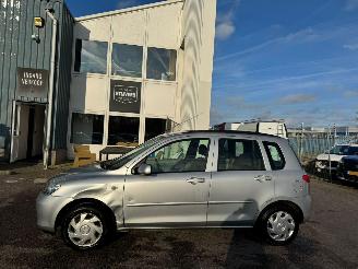 Mazda 2 1.4 Exclusive BJ 2002 129.118 KM picture 2