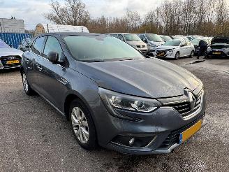 Renault Mégane 1.3 TCe Limited picture 6