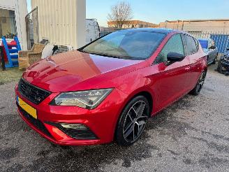 krockskadad bil auto Seat Leon 1.4 EcoTSI FR AUTOMAAT 2017/10