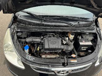 Hyundai I-10 1.1 Active picture 7