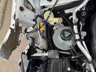 Peugeot 3008 1.6 HYbrid 225 GT Pack Business AUTOMAAT picture 10