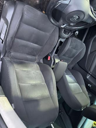 Volkswagen Golf 2.0 TDI Highline picture 17