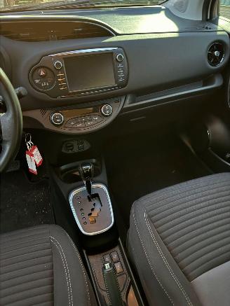 Toyota Yaris 1.5 Hybrid Design Sport AUTOMAAT picture 13