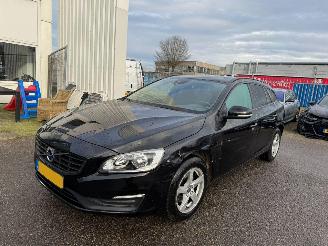 Auto incidentate Volvo V-60 2.0 D2 Nordic+ 2016/7