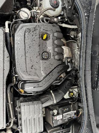 Volkswagen Tiguan 1.5 TSI ACT Highline Business R AUTOMAAT picture 12