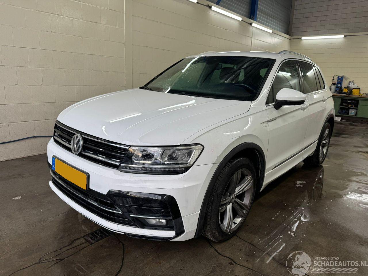 Volkswagen Tiguan 1.5 TSI ACT Highline Business R AUTOMAAT