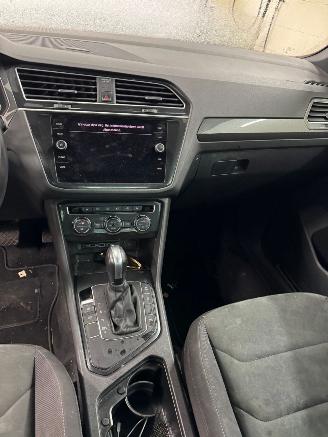 Volkswagen Tiguan 1.5 TSI ACT Highline Business R AUTOMAAT picture 12