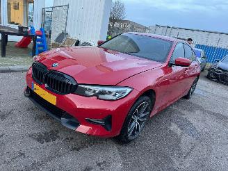 Schadeauto BMW 3-serie 320i High Executive AUTOMAAT BJ 2019 219.865 KM 2019/4