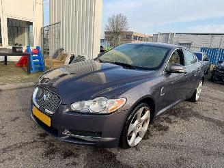 uszkodzony samochody osobowe Jaguar XF 4.2 AUTOMAAT V8 SV8 Supercharged BJ 2009 118.920 KM 2009/1