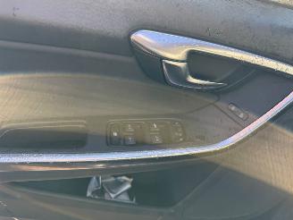 Volvo S-60 2.0T Intro Edition BJ 2011 223.153 KM picture 11