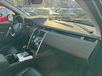 Land Rover Discovery Sport P300e AUTOMAAT 1.5 R-Dynamic SE BJ 2020 125.879 KM picture 12