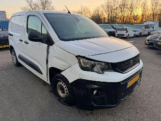 Peugeot Partner 1.6 BlueHDI Premium picture 5