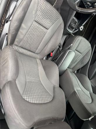 Audi A1 1.2 TFSI Attraction BJ 2010 232.183 KM picture 15