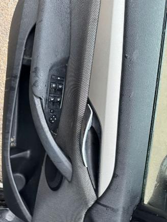 BMW X1 sDrive18i Executive BJ 2012 150.385 KM picture 12