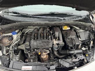 Citroën C3 1.2 VTi Collection BJ 2013 87.224 KM picture 15