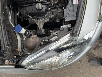 Citroën C3 1.2 VTi Collection BJ 2013 87.224 KM picture 17