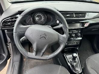 Citroën C3 1.2 VTi Collection BJ 2013 87.224 KM picture 8