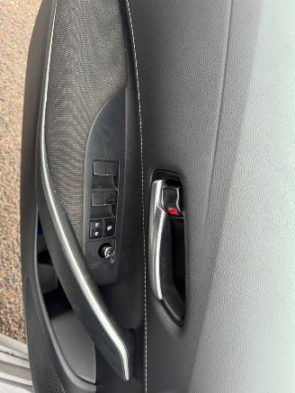 Toyota Corolla Hybrid  AUTOMAAT 140 Active BJ 2024 22.235 KM picture 19