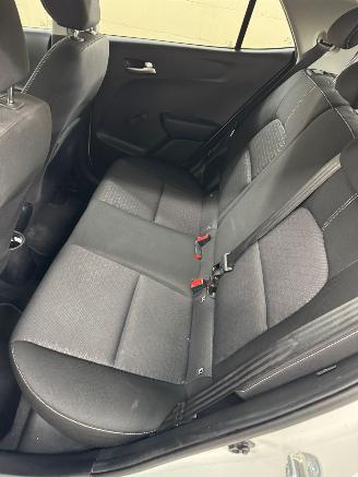 Kia Picanto 1.0 DPi ComfortLine 5p BJ 2023 42.114 KM picture 11