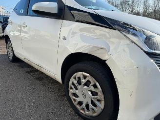 Toyota Aygo 1.0 VVT-i x-play AUTOMAAT picture 7