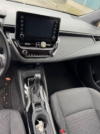 Toyota Corolla Touring Sports 2.0 Hybrid Business Intro picture 12