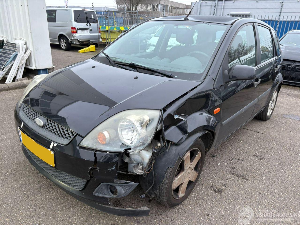 Ford Fiesta 1.6-16V Futura AUTOMAAT