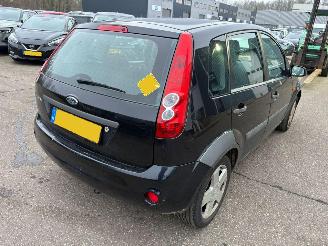 Ford Fiesta 1.6-16V Futura AUTOMAAT picture 5
