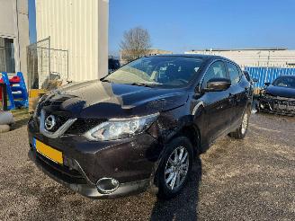 Schadeauto Nissan Qashqai 1.2 Acenta AUTOMAAT 2015/4