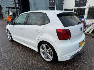 Coche accidentado Volkswagen Polo 1.2 TSI Highline 2015/8