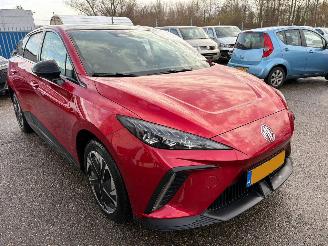 uszkodzony samochody osobowe MG MG4 Electric Luxury 64 kWh 2023/6