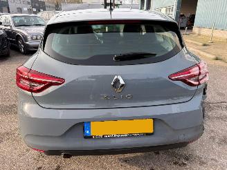 Renault Clio 1.0 TCe Zen picture 4