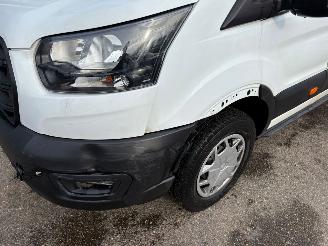 Ford Transit 350 2.0 TDCI L4H3 Trend RWD picture 9
