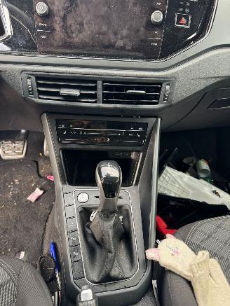 Volkswagen Taigo 1.0  AUTOMAAT TSI R-Line Business picture 15