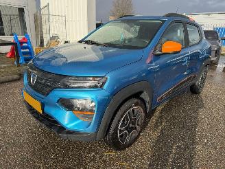 krockskadad bil auto Dacia Spring AUTOMAAT Comfort Plus 27 kWh 2022/6