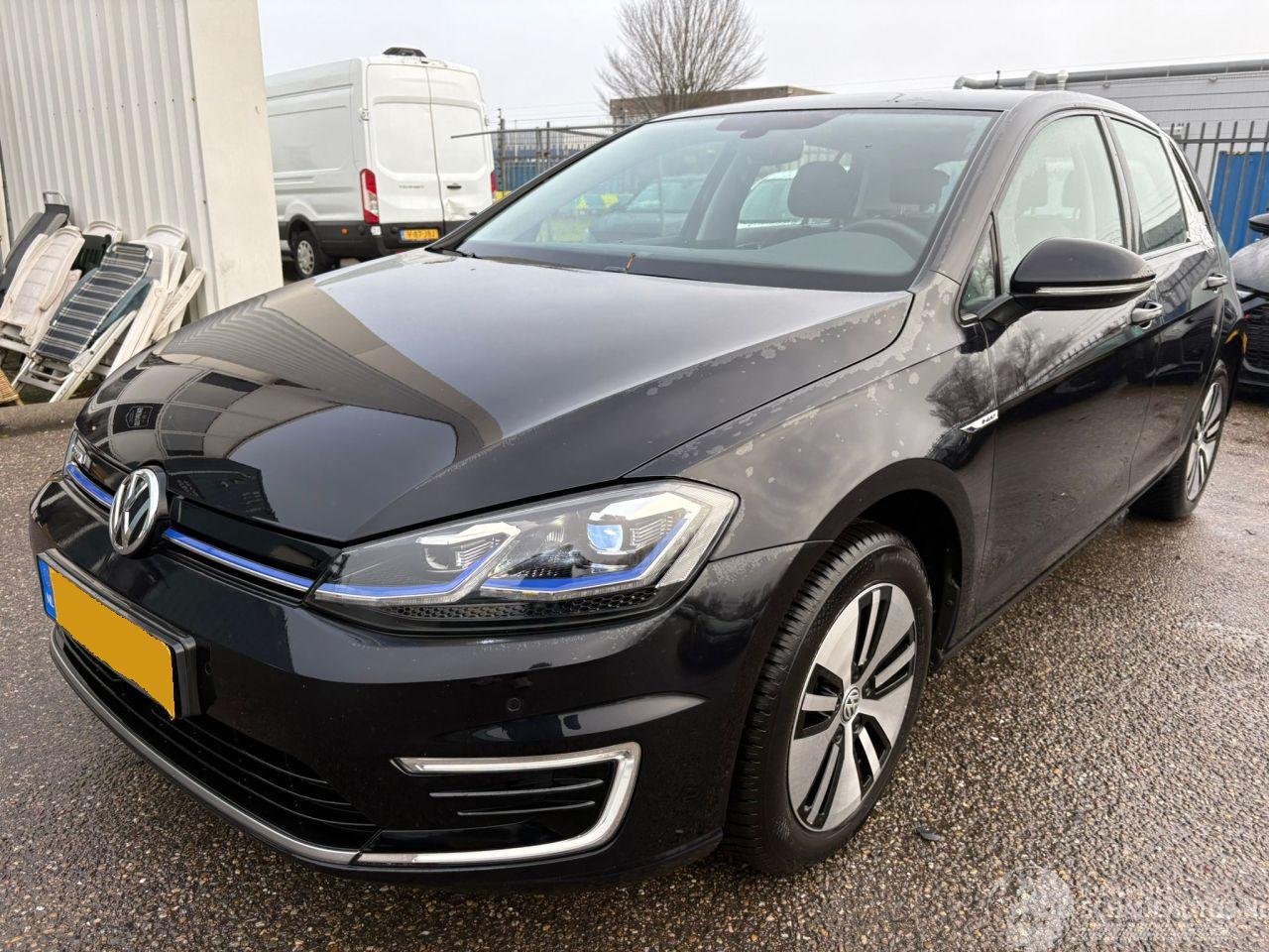 Volkswagen e-Golf e-Golf