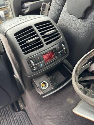 Mercedes E-klasse 240 AUTOMAAT Avantgarde picture 19