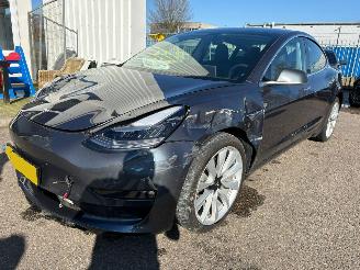 damaged passenger cars Tesla Model 3 Long Range AWD 75 kWh 2019/12