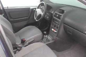 Opel Astra 1.6 Njoy picture 5