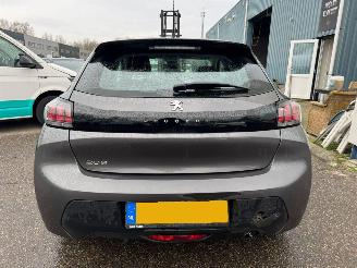 Peugeot 208 1.2 PureTech Active picture 8