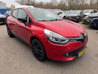 Schadeauto Renault Clio 1.2 Night & Day 2014/1