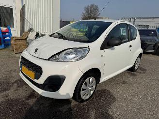 Auto incidentate Peugeot 107 1.0 Access Accent 2012/6