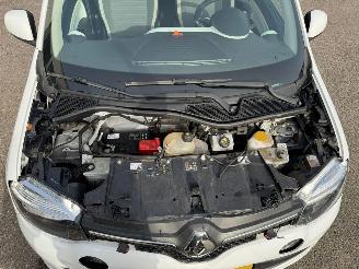 Renault Twingo 1.0 SCe Collection picture 7