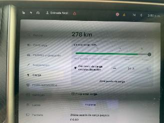 Tesla Model S 75D Base picture 17