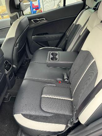 Kia Sportage 1.6 T-GDi Hybrid GT-PlusLine picture 18