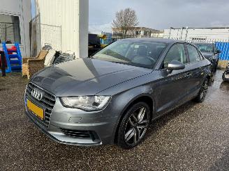 Avarii autoturisme Audi A3 Limousine 1.6 TDI Pro Line 2016/10
